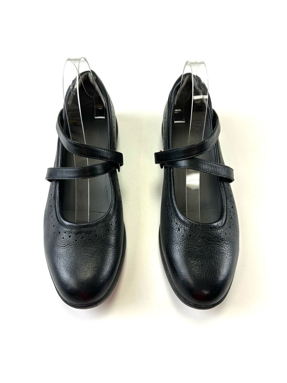 Aravon black leather comfort Mary Jane low heel womens shoes Size 10AA